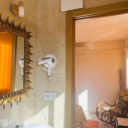 Hotel Art House Alicante Exterior foto